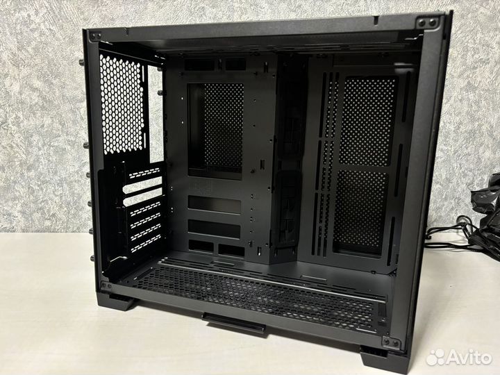 Lian Li O11 Dynamic Mini