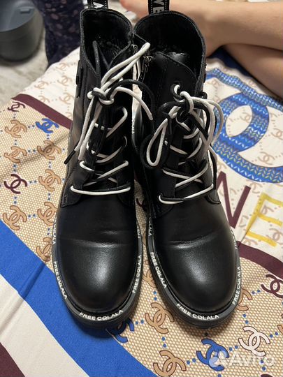 Ботинки в отличном состоянии 39,40р