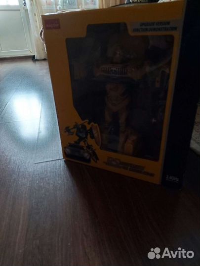 Игрушка робот трансформер