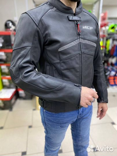 Кожаная мото куртка MCP