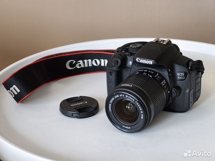 Фотоаппарат Canon EOS 700D Kit EF-S 18-55 IS STM