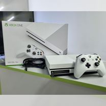 Игровые приставки Xbox One / One S / One X