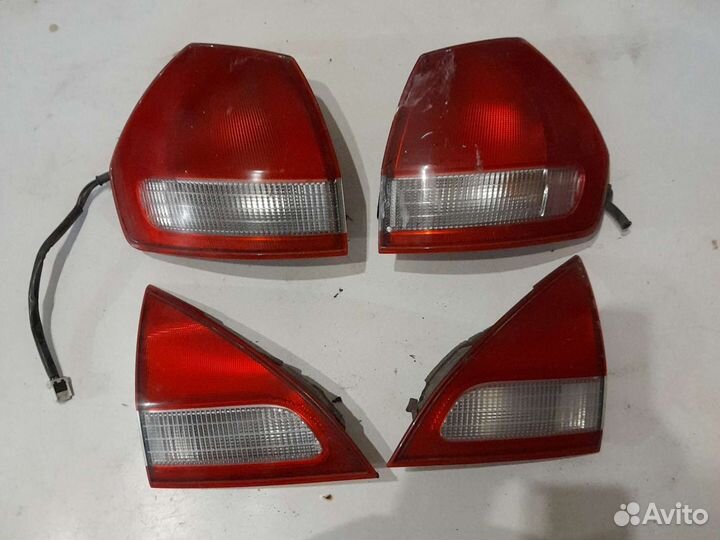 Фонари задние nissan wingroad
