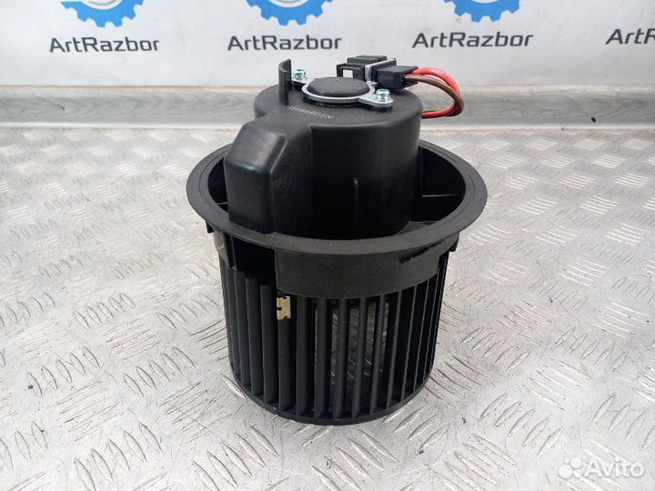 Моторчик печки Ваз LADA Vesta