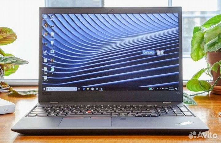 Lenovo P52S FHD IPS i7-8550U 16Gb/1Tb SSD M2/3Gb