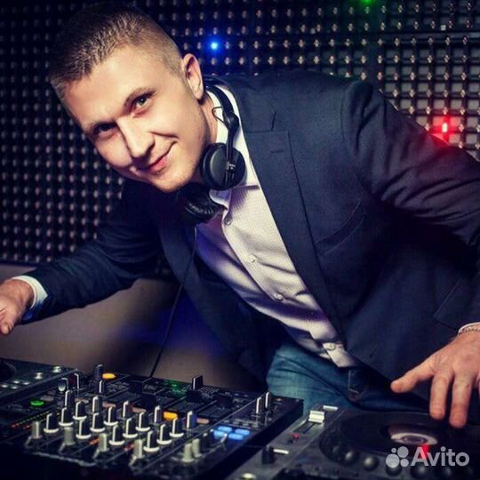 Звукорежиссер диджей ведущий тамада