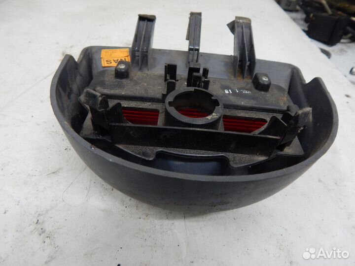 Фонарь задний стоп сигнал Hyundai Elantra