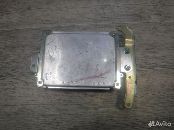Эбу (блок управления двигателем) Nissan Almera N16