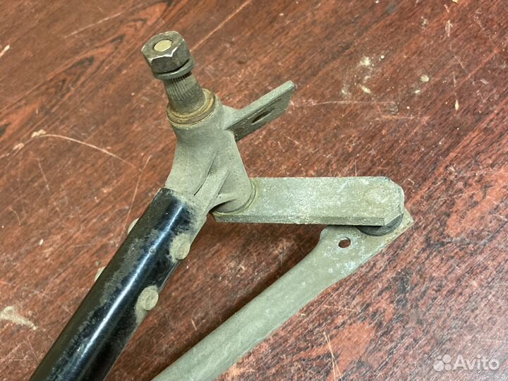 Механизм стеклоочистителя Ауди 80 б4