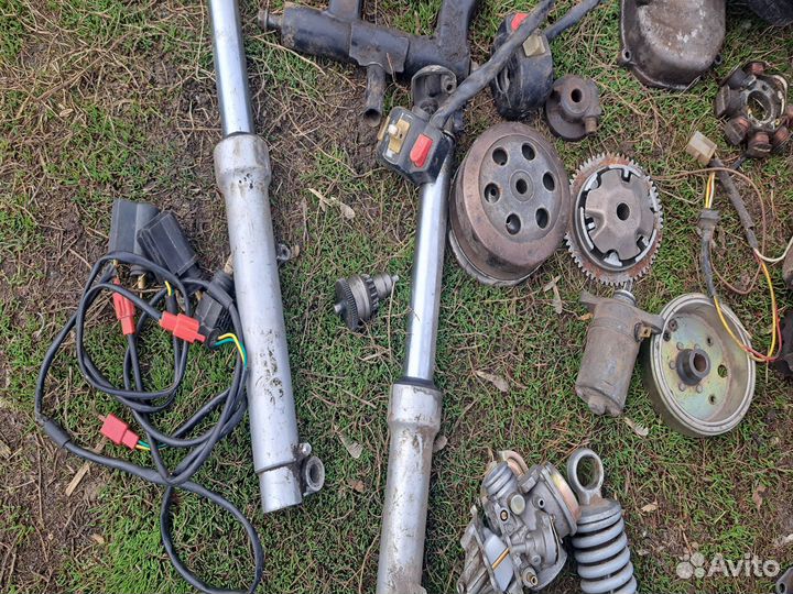 Запчасти на скутер 139qmb