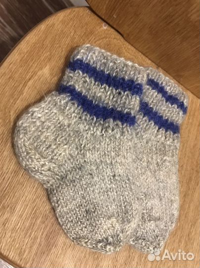 Носочки детские вязаные