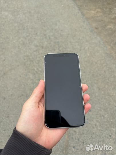 iPhone Xr, 128 ГБ