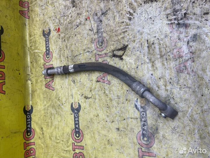 Трубка кондиционера Лада Калина ваз 11194 2010