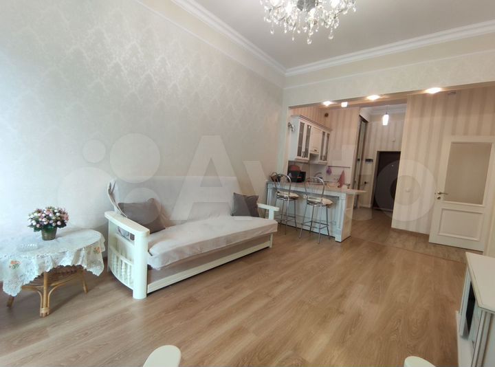 2-к. квартира, 75 м², 3/10 эт.