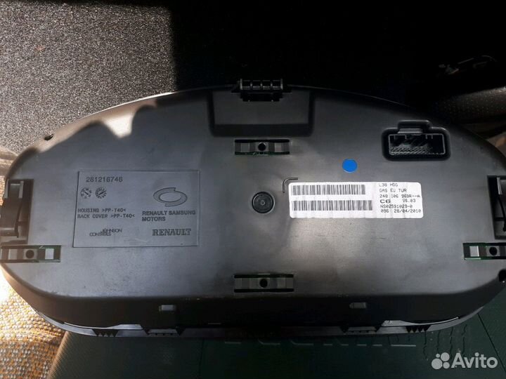 Панель приборов флюенс