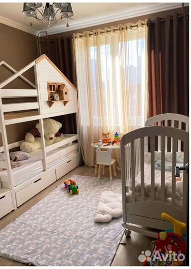 Детская кровать для двоих из настоящего дерева