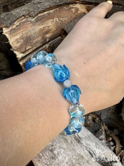 Браслет из муранского стекла голубые бутоны