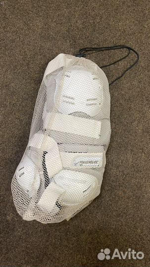 Защита для роликов комплект