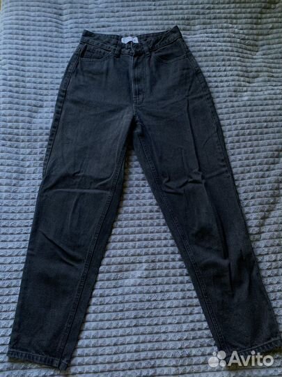 Джинсы чёрные
