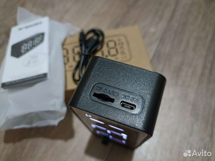 Блютуз колонка