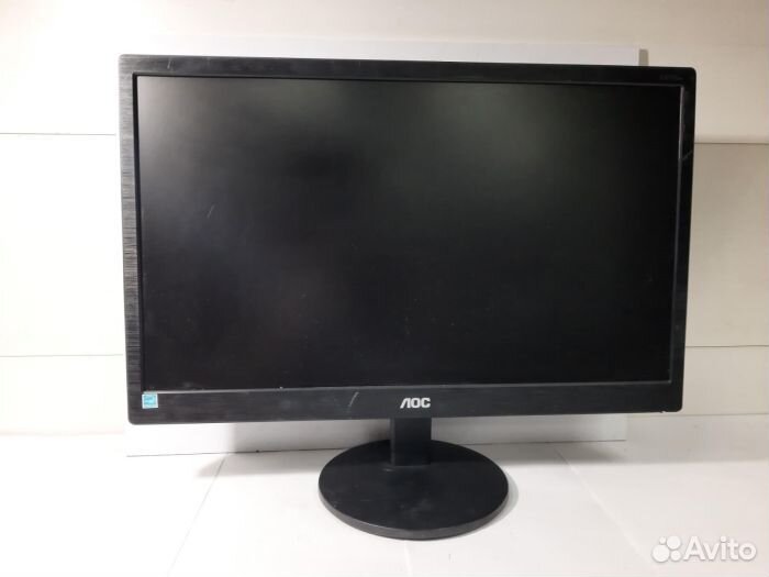 Монитор с дефектом ЖК 18.5