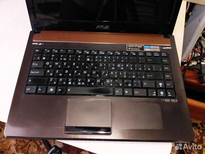 Ноутбук asus n82j