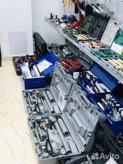 Рихтовочный инструмент (зажимы,поддержки,молотки)