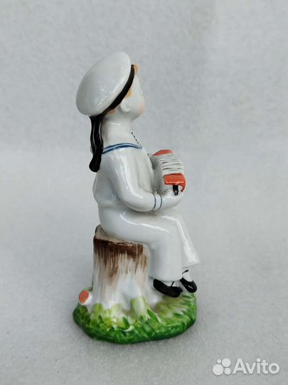Статуэтка фарфор СССР, юный морячок
