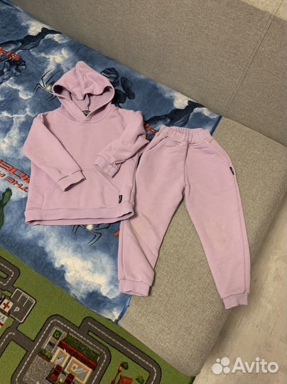 Спортивный костюм