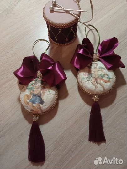 Медальоны на елку