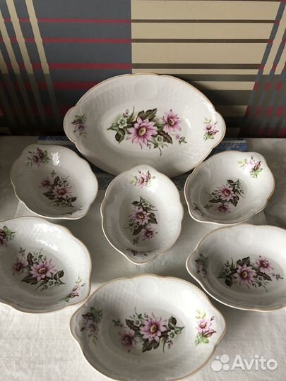 Сервиз столовый. Блюдо, салатники