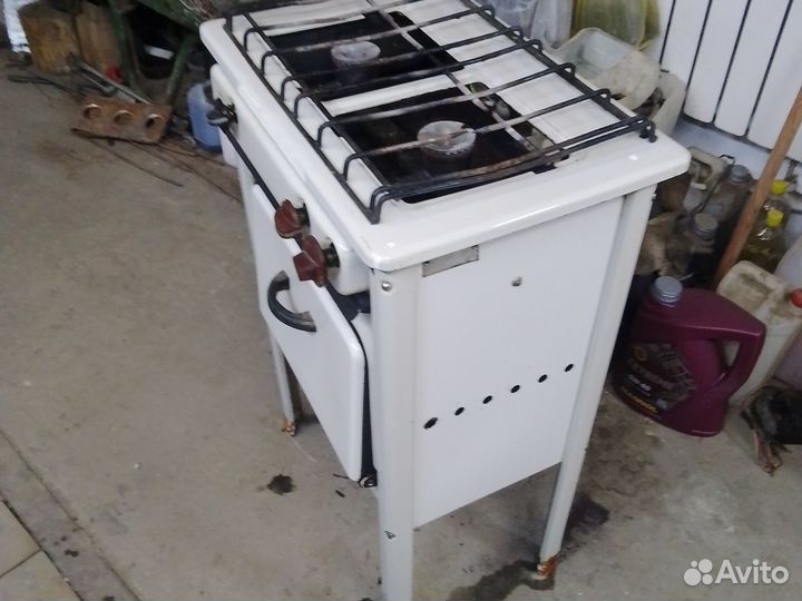 Плита газовая. Винтажная. Полностью исправна