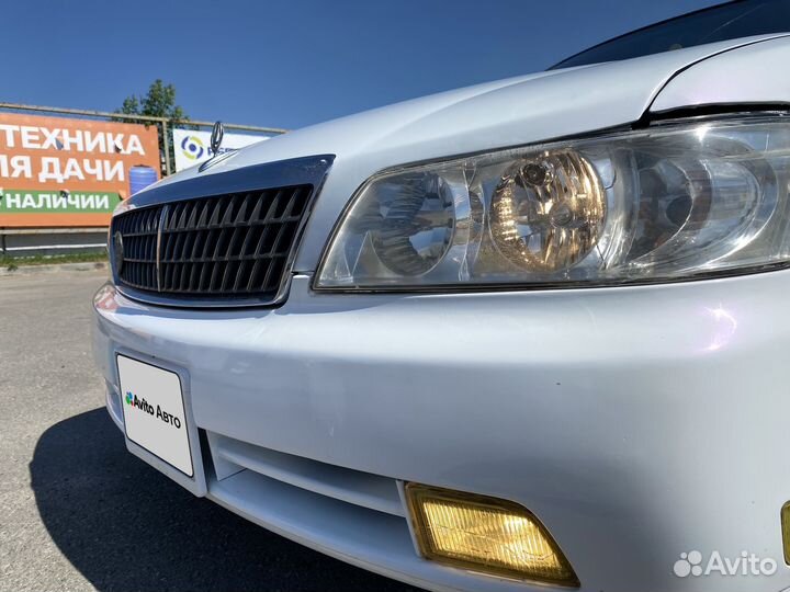 Nissan Laurel 2.0 AT, 2001, 295 700 км