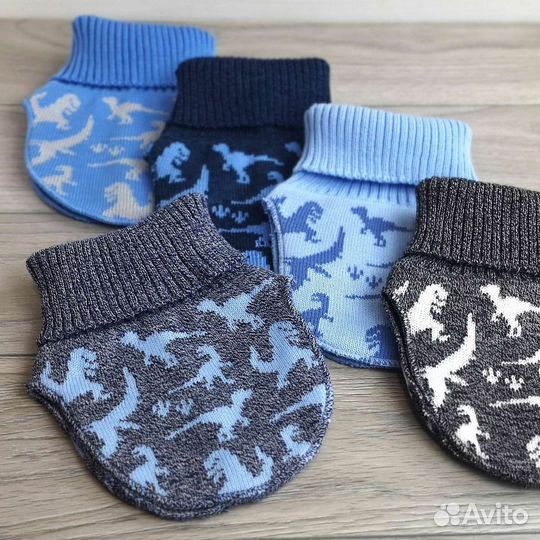 Тёплая вязаная манишка с флисовым подкладом