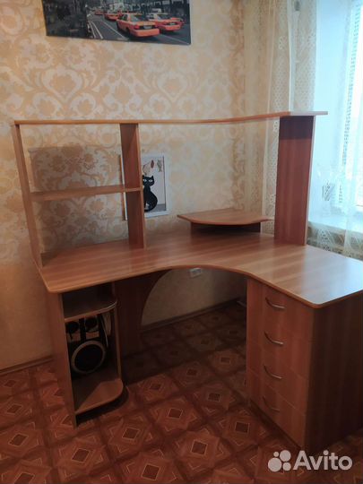 Компьютерный стол бу
