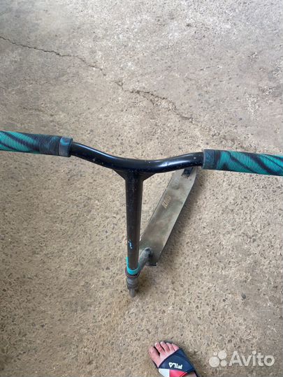 Продаю самокат трюковой
