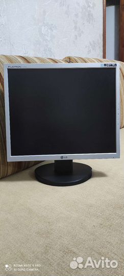 Монитор LG 17 дюймов