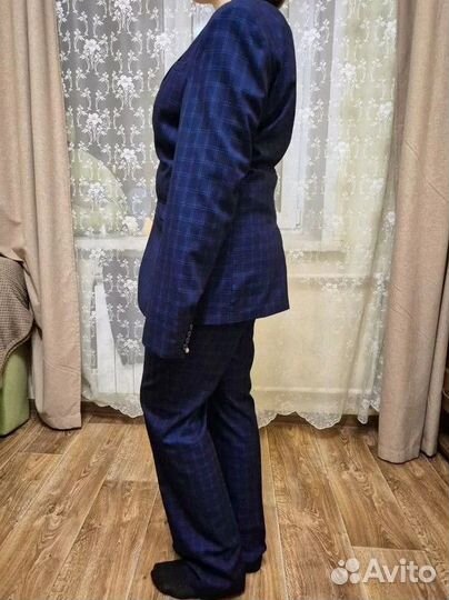 Костюм мужской