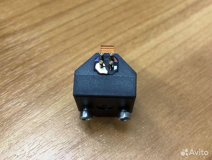 Головка звукоснимателя Ortofon 2M Bronze