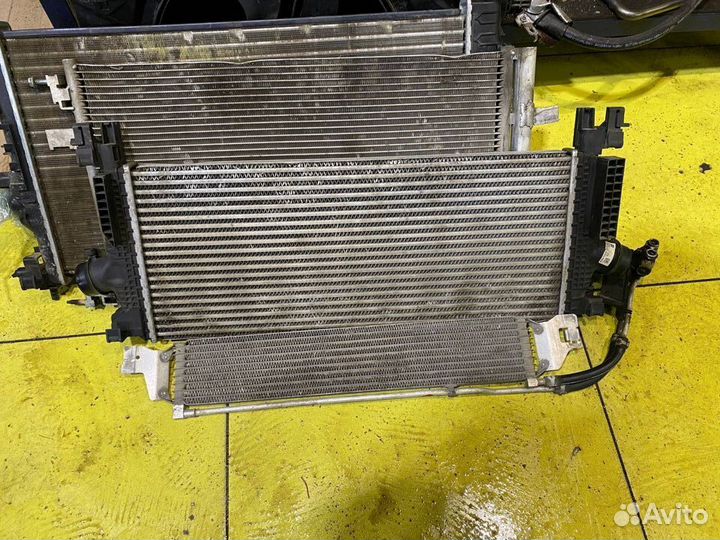 Кассета радиаторов Opel Astra J GTC A14NET Автомат