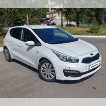 Kia Ceed 1.6 AT, 2017, 90 000 км, с пробегом, цена 1 300 000 руб.