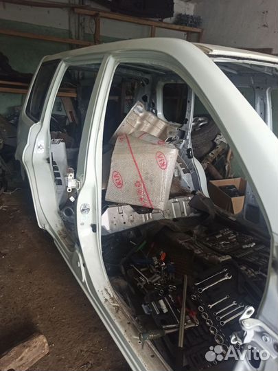 Кузов Nissan X-Trail T30