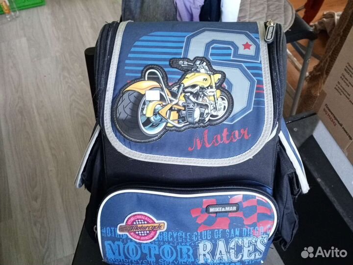 Рюкзак школьный для мальчика ортопедический