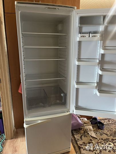 Холодильник бу(сломан компрессор)