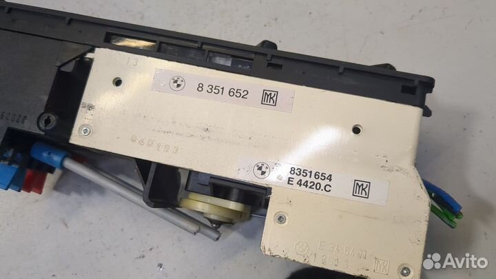 Переключатель отопителя BMW 5 E34, 1993