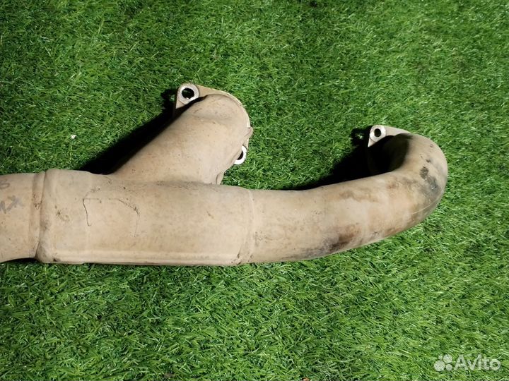 Выпускной коллектор правый нижний BMW 7 e38