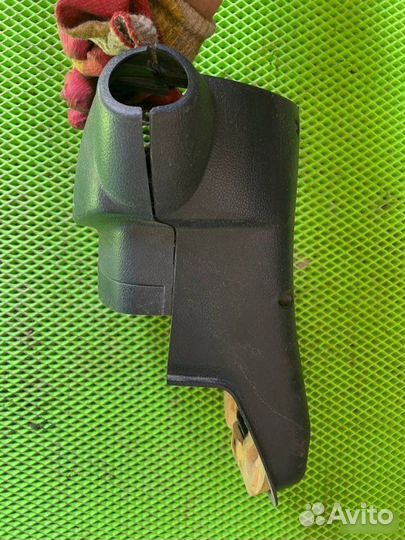 Кожух подрулевой Nissan Primera P12 2001-2008