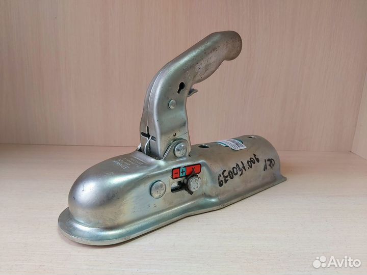 Замковое устройство прицепа d70 1400/100 кг K 14