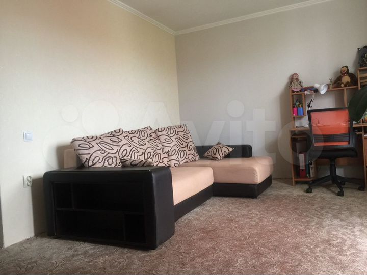 2-к. квартира, 46 м², 5/10 эт.