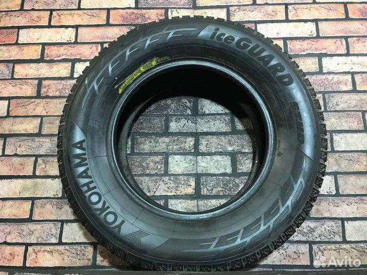 Yokohama Ice Guard Stud IG55 265/65 R17 116T